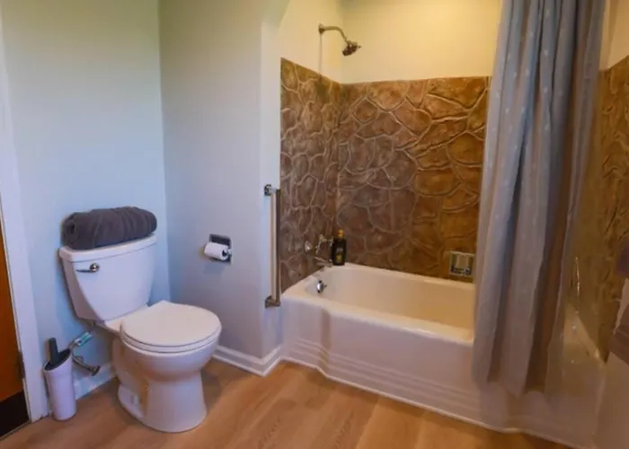 Holiday home Close To * Charming Xl Cape Cod * Airport Pittsburgh