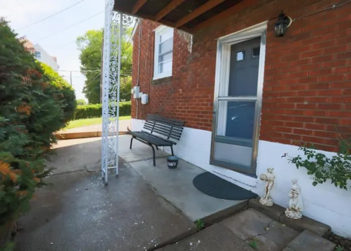 Holiday home Close To * Charming Xl Cape Cod * Airport *