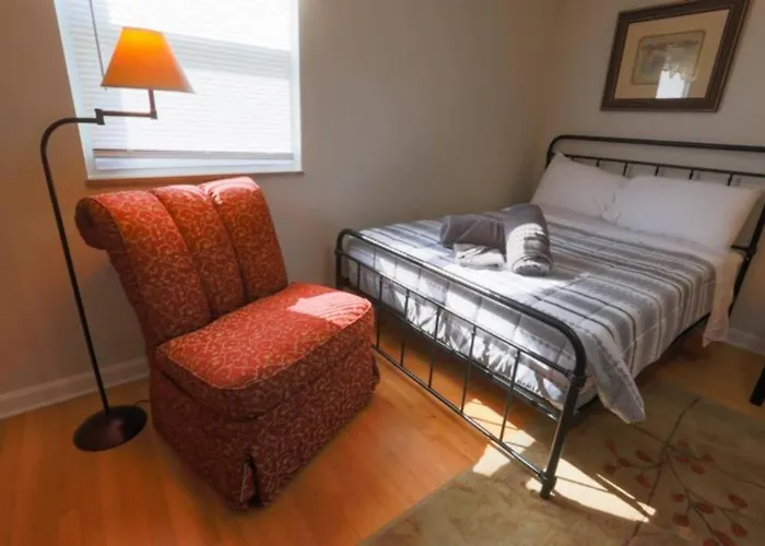 Close To * Charming Xl Cape Cod * Airport
